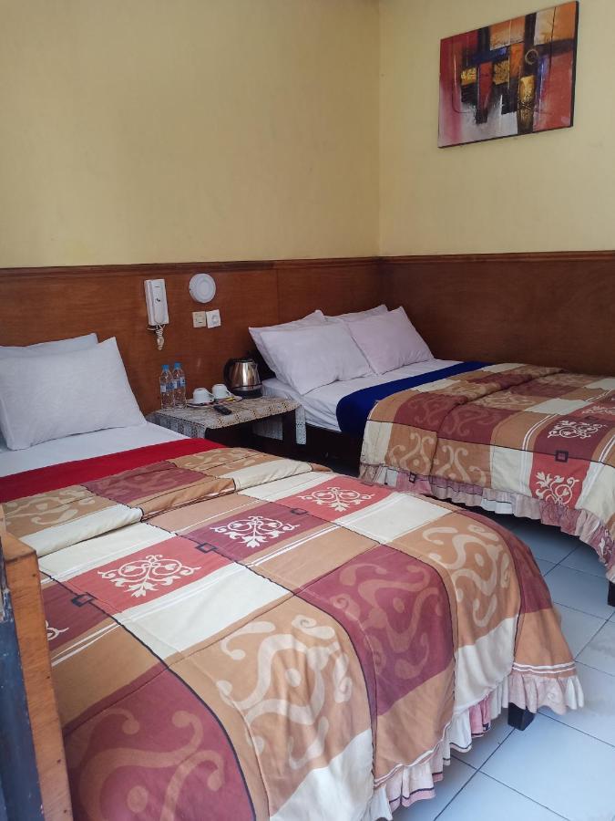 Cemara Indah Hotel Bromo Habitación foto